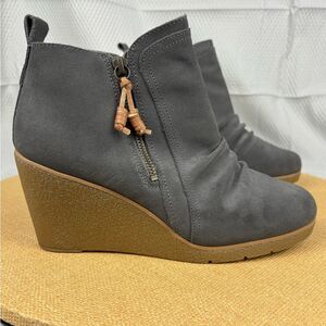 Sperry | Women’s Gray Suede Leather Wedge Bootie | Size 10